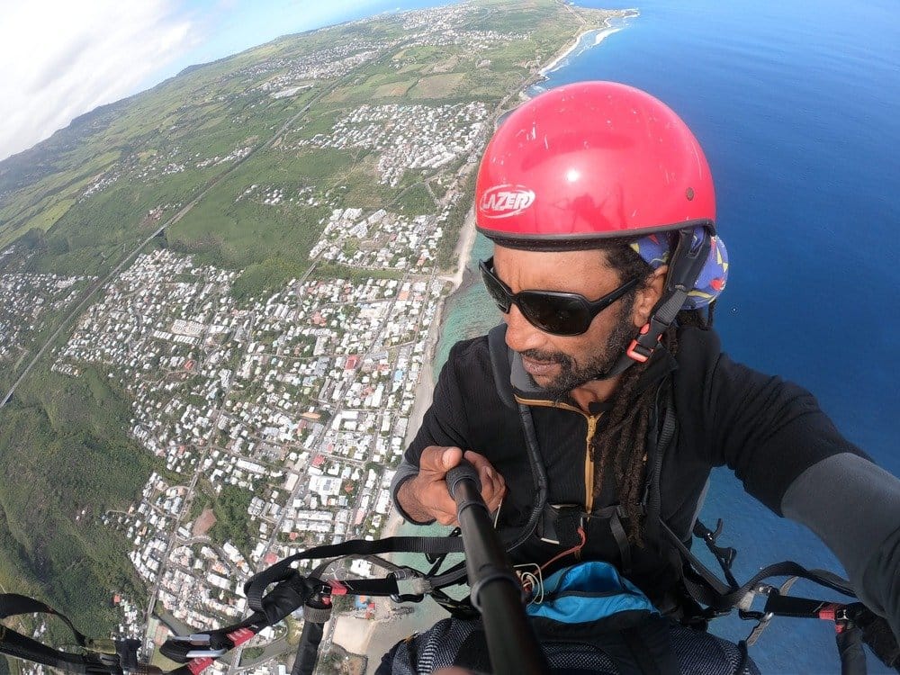 Parapente réunion baptême avec AIR DES CIMES 974 Karim Touré Responsable
